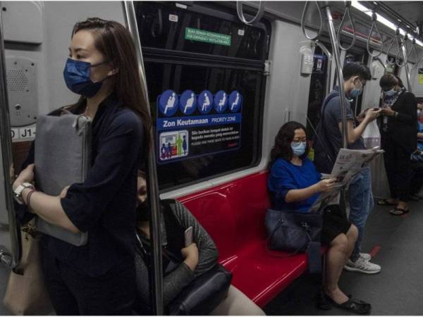 Seramai 1.2 juta pekerja mendapat kebenaran bekerja di premis syarikat masing-masing dalam tempoh PKP 3.0.