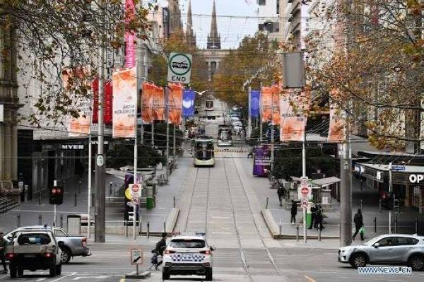 Suasana lengang akibat perintah lockdown di sebuah kawasan di Melbourne, Australia. - Foto Xinhua 