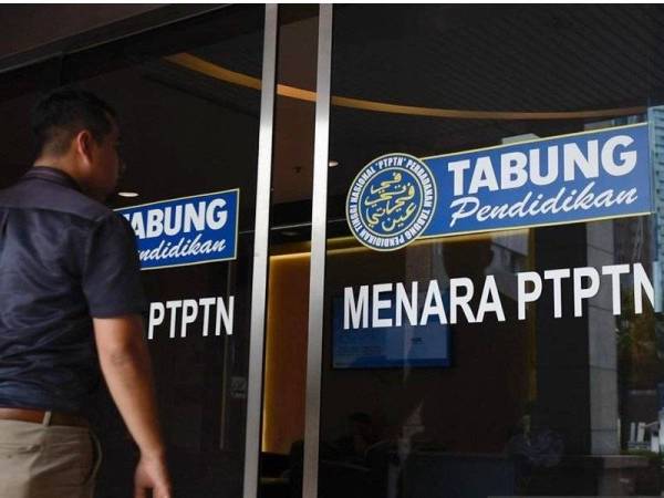 Penangguhan bayaran balik pinjaman PTPTN dilanjutkan tiga bulan lagi kepada peminjam yang layak. - Foto Bernama