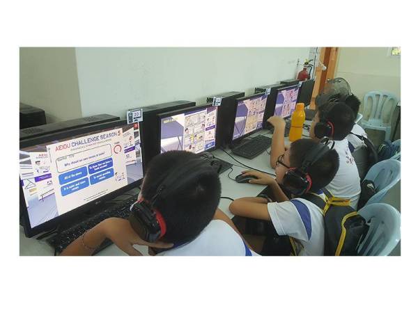 Ajar anak-anak kemahiran sosial dan akademik menerusi platform digital.