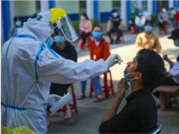 Vietnam mencatatkan sebanyak 95 kes baharu Covid-19 membabitkan penularan tempatan dalam tempoh 12 jam sehingga 6 pagi Selasa, menjadikan angka terkini 16,136 kes,