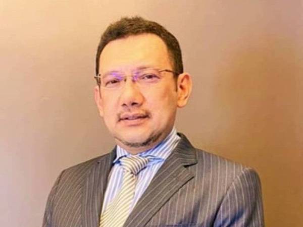 Profesor Madya Datuk Dr Wan Ahmad Fauzi Wan Husain