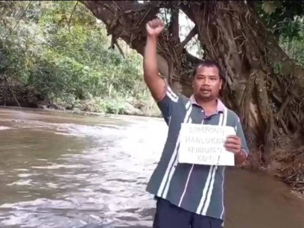 Jeffri mewakili penduduk orang asli Pos Lanai membantah aktiviti perlombongan Lanthanide di Pos Lanai, Ulu Jelai, Lipis.
