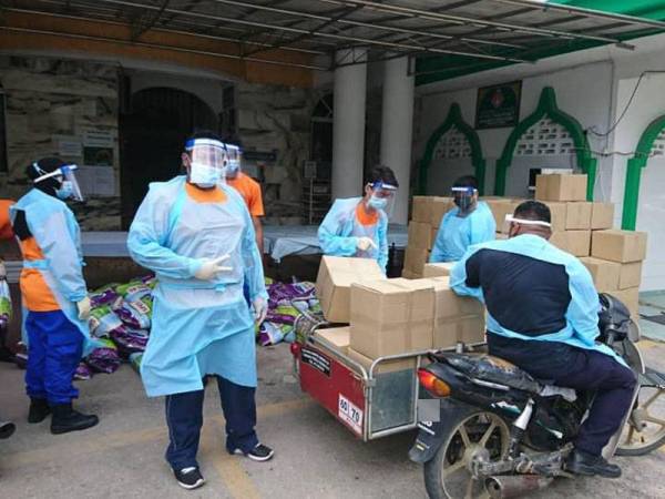 Antara tugasan yang perlu dilakukan Azidi dalam APM.