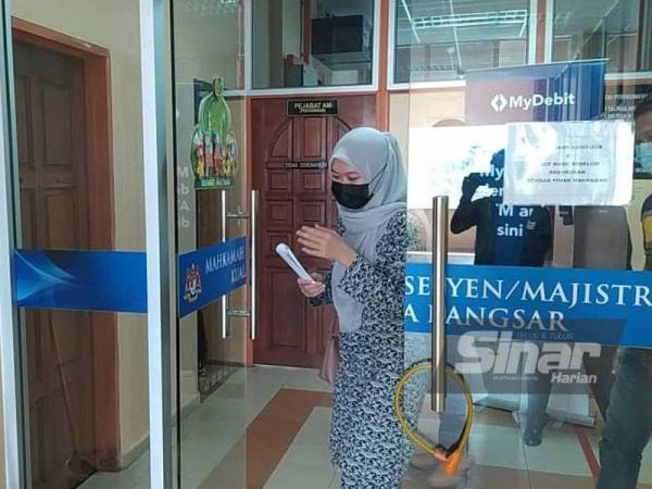 Junaidah mengaku bersalah dan diperintah membayar denda RM7,000 di Mahkamah Sesyen Kuala Kangsar pada Rabu.
