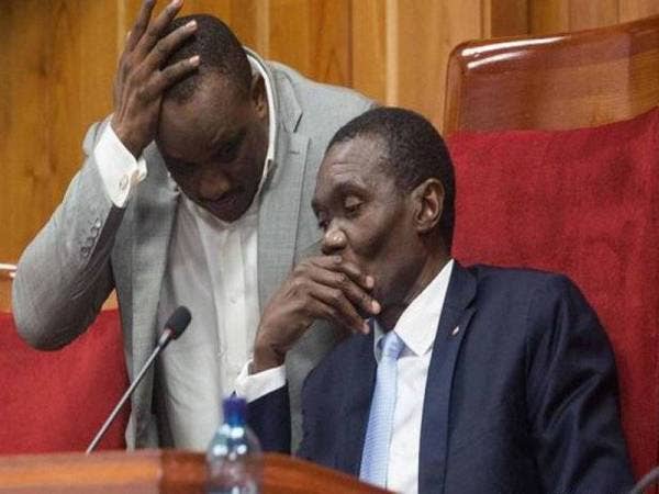 Joseph Lambert (duduk) dipilih sebagai presiden sementara berikutan kematian Jovenel Moise. Foto Getty Images