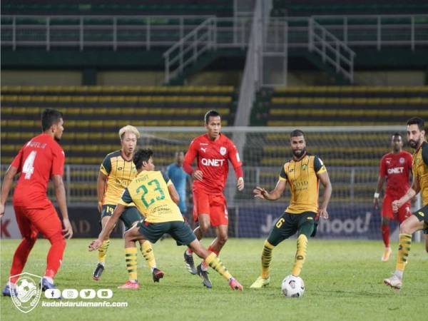 Aksi persahabaran Kedah dan PJ City FC baru-baru ini. - Foto KDA FC