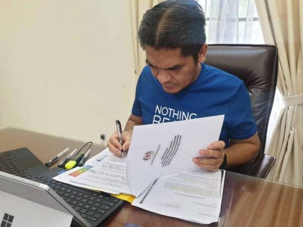 Foto Facebook Dr Radzi Jidin