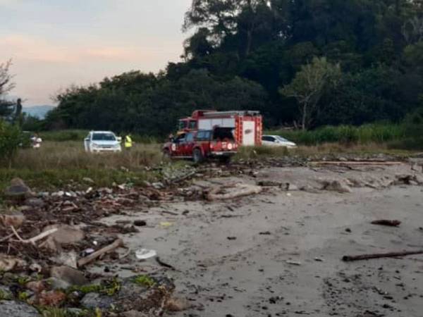 Operasi mencari mangsa dilakukan oleh anggota BBP Kimanis sebaik menerima panggilan seorang mangsa dikhuatiri lemas di muara Sungai Benoni, Papar.