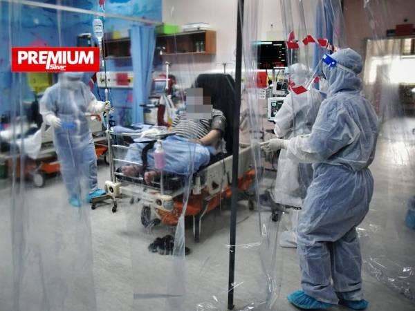 Pihak atasan di beberapa pusat kesihatan seluruh negara dilaporkan bersetuju untuk membantu menyumbang tenaga ketika protes berlangsung hari ini.