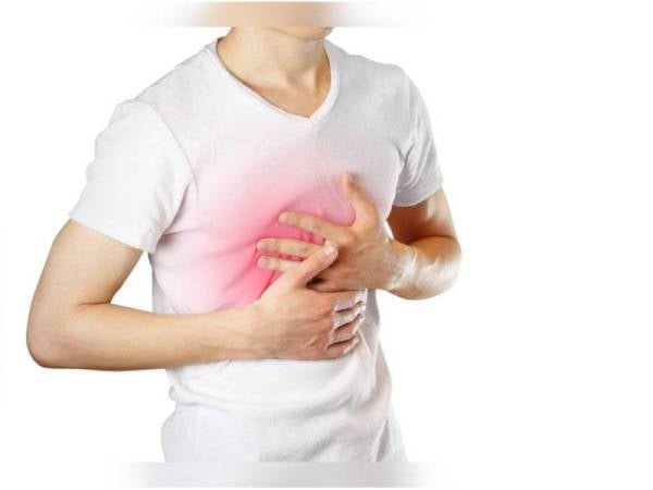 Penyakit refluks gastroesofagus yang biasanya dirujuk sebagai GERD atau refluks gastrik adalah gangguan pencernaan yang sering dikelirukan dengan gejala yang timbul daripada penyakit biasa yang lain seperti batu karang dan gastrik. Gambar hiasan 123rf. 