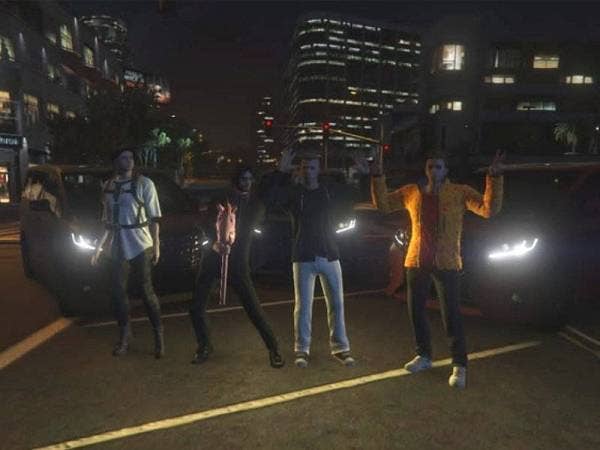 Muhammad Abdullah bersama lima rakannya di Kuala Nerus membangunkan platform percuma bagi jualan produk di dalam permainan video.