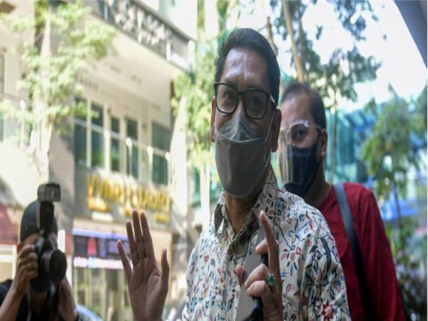 Ahmad Faizal Azumu. - Foto Bernama 