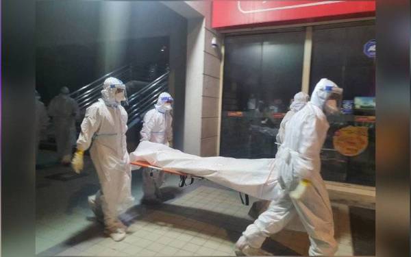 Identiti mangsa bagaimanapun belum dapat dikenal pasti.