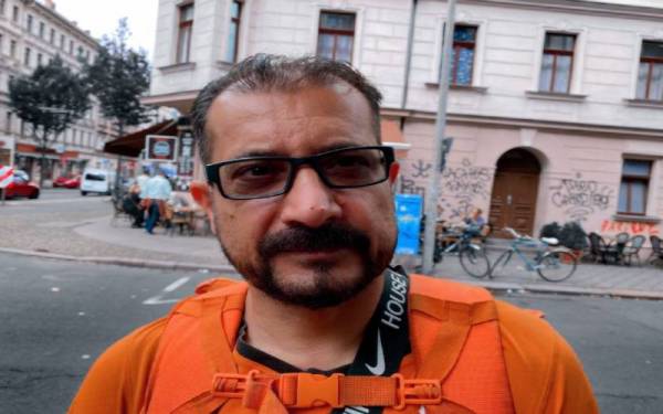 Bekas menteri Afghanistan, Syed Ahmad Saadat di Leipzig, Jerman baru-baru ini. - Foto Twitter