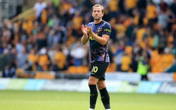 Nuno Espirio Santo menyifatkan keputusan Kane untuk kekal bersama Tottenham Hotspur sebagai tonik mujarab buat kelab London tersebut. - Foto AFP