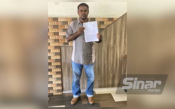 Balasubramaniam menunjukkan laporan polis yang dibuat pada Jumaat lalu berhubung kewujudan aktiviti ternakan dan penyembelihan khinzir secara haram di Bukit Pelanduk, Port Dickson.