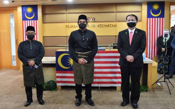 Siapakah menteri kesihatan malaysia 2021