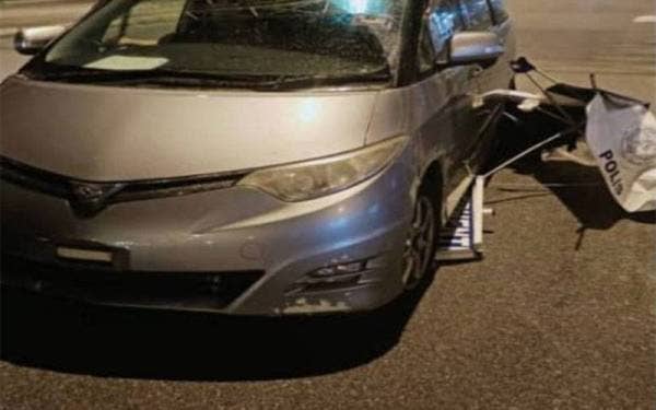 Suspek memandu dalam keadaan mabuk ketika merempuh SJR di Simpang Ampat pada malam Khamis.