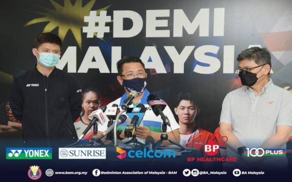 Mohamad Norza ketika sidang media di ABM, Bukit Kiara pada Sabtu.