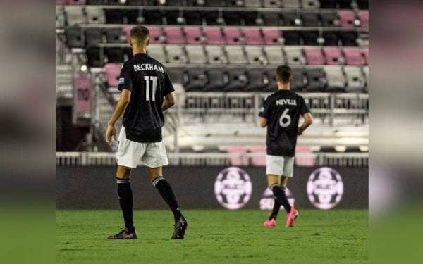 Romeo ketika melakukan penampilan profesional pertamanya.