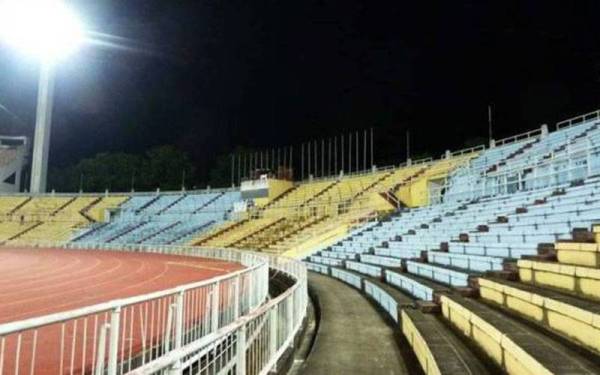 Kebenaran kehadiran penonton atau penyokong ke venue sukan dan rekreaksi di kawasan fasa empat Pelan Pemulihan Negara (PPN) ditangguh sementara. Gambar hiasan