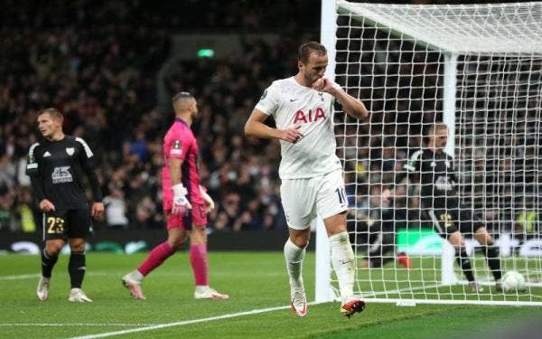 Kane peledak hatrik untuk Tottenham Hotspur semasa melayan kunjungan NS Mura di Stadium Tottenham Hotspur. - Foto Europa Conference League