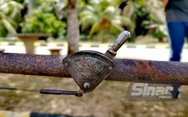 Gear basikal lama dimiliki Mohd Shanusi.