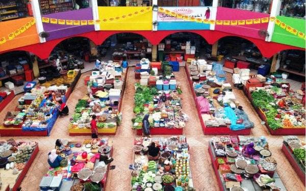  Rakyat Kelantan yang berada di perantauan dinasihatkan supaya melakukan ujian saringan Covid-19, melengkapkan dua dos suntikan vaksin.- Foto 123rf