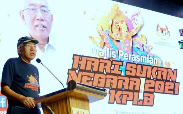 Mahdzir ketika merasmikan HSN peringkat KPLB di Putrajaya pada Sabtu.