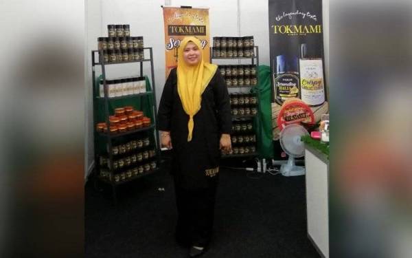 Menyertai pelbagai karnival keusahawanan untuk memperkenalkan produk thethe.