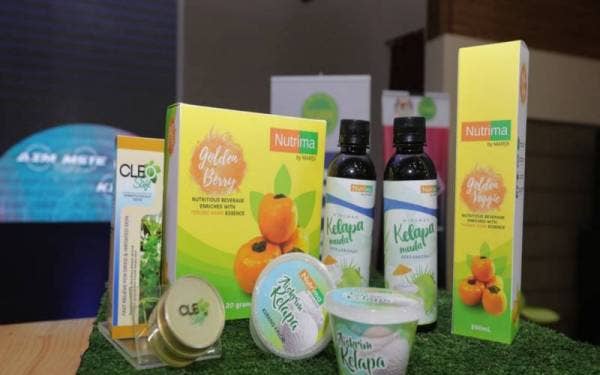 Empat produk hasil penyelidikan MARDI iaitu iaitu minuman berasaskan terung asam kaya dengan asid hidroksisinamik, krim anti radang (CleoSafe) berasaskan sayuran maman, ais krim kelapa kurang kalori, dan kelapa muda berkarbonat.