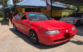 Tiga Pengedar Ubat Batuk Ditahan