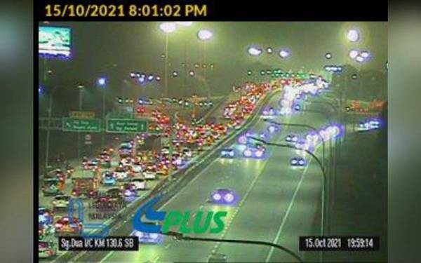 Keadaan sesak dari Juru menuju ke Perai.