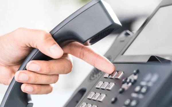 Seorang lelaki di Itali ditahan kerana membuat panggilan telefon 180 kali sehari terhadap bekas kekasihnya dan turut mengancam mahu membunuhnya. - Foto 123RF