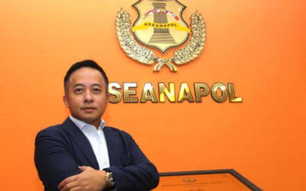 Jim Wee merupakan Pengarah Eksekutif Ke-6 Sekretariat Aseanapol