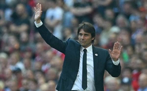 Imbas kembali... Conte ketika mengendali Chelsea pada 2018. - Foto AFP