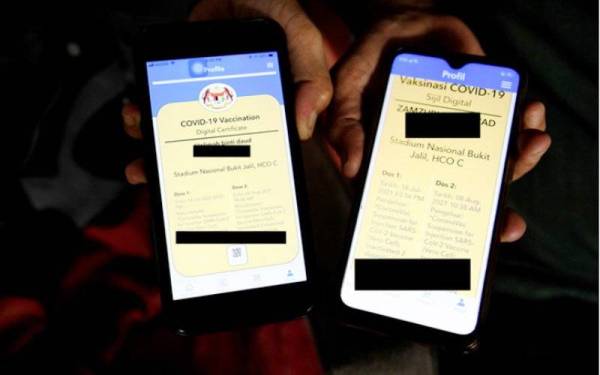 Sebuah akhbar tempatan melaporkan terdapat segelintir individu sanggup membayar sehingga RM1,000 bagi membeli sijil vaksin palsu. (Gambar hiasan)