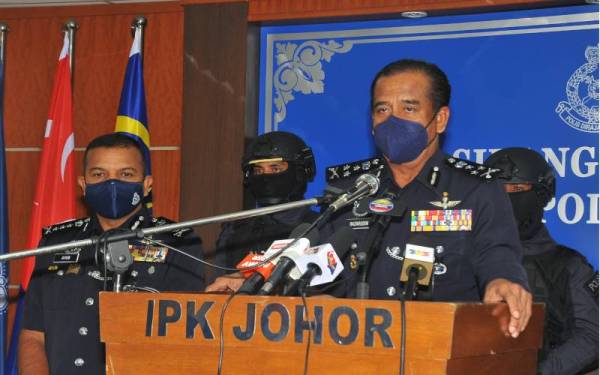 Razarudin pada sidang akhbar di IPK Johor pada Khamis.