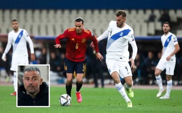 Pemain Sepanyol, Raul De Tomas (kiri) berusaha melepasi kawalan pertahanan Greece pada perlawanan berkenaan. Gambar kecil: Luis Enrique - Foto EPA