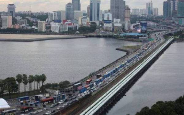  Laluan Perjalanan Vaksinasi (VTL) darat dengan Malaysia dijangka dilancarkan dalam beberapa minggu lagi.