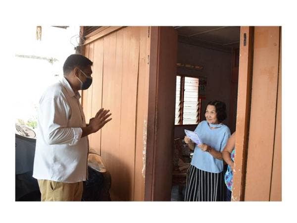 Dhanesh memberi fokus kepada setiap peringkat usia tanpa mengira latar belakang keturunan dan agama.