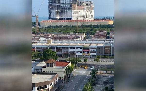 Melaka Raya yang kini semakin sepi dengan kedatangan pengunjung.