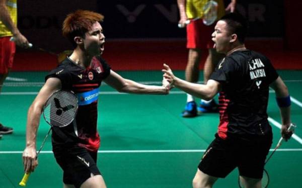 Aaron Chia-Soh Wooi Yik mara ke separuh akhir Kejohanan Badminton Masters Indonesia selepas menang bergaya menundukkan Juara Olimpik Tokyo, Lee Yang-Wang Chai-Lin.