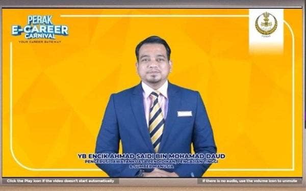 Ahmad Saidi membacakan ucapaan Saarani pada perasmian program Perak E-Career Carnival (PECC) secara maya pada Sabtu.