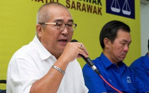 Adam Yii - Foto fail Bernama