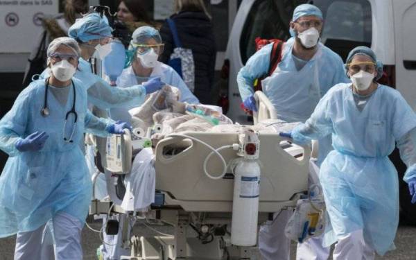 United Kingdom mencatat lebih 10 juta kes dan Rusia dengan lebih 9 juta kes. - Foto fail AFP