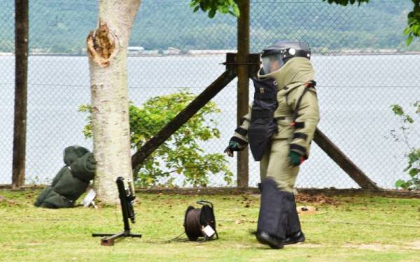 Pelaksanaan latihan menerusi MTA 2021 di Pangkalan TLDM Lumut, Perak 22 November lalu.