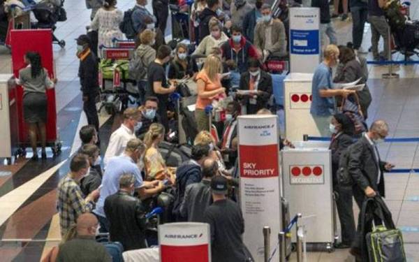 Sekatan perjalanan menyeluruh hanya akan membebankan kehidupan. - Gambar hiasan