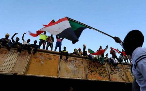 Pihak berkuasa Sudan belum mengeluarkan maklumat lanjut mengenai jumlah sebenar yang maut atau cedera. - Foto ANI